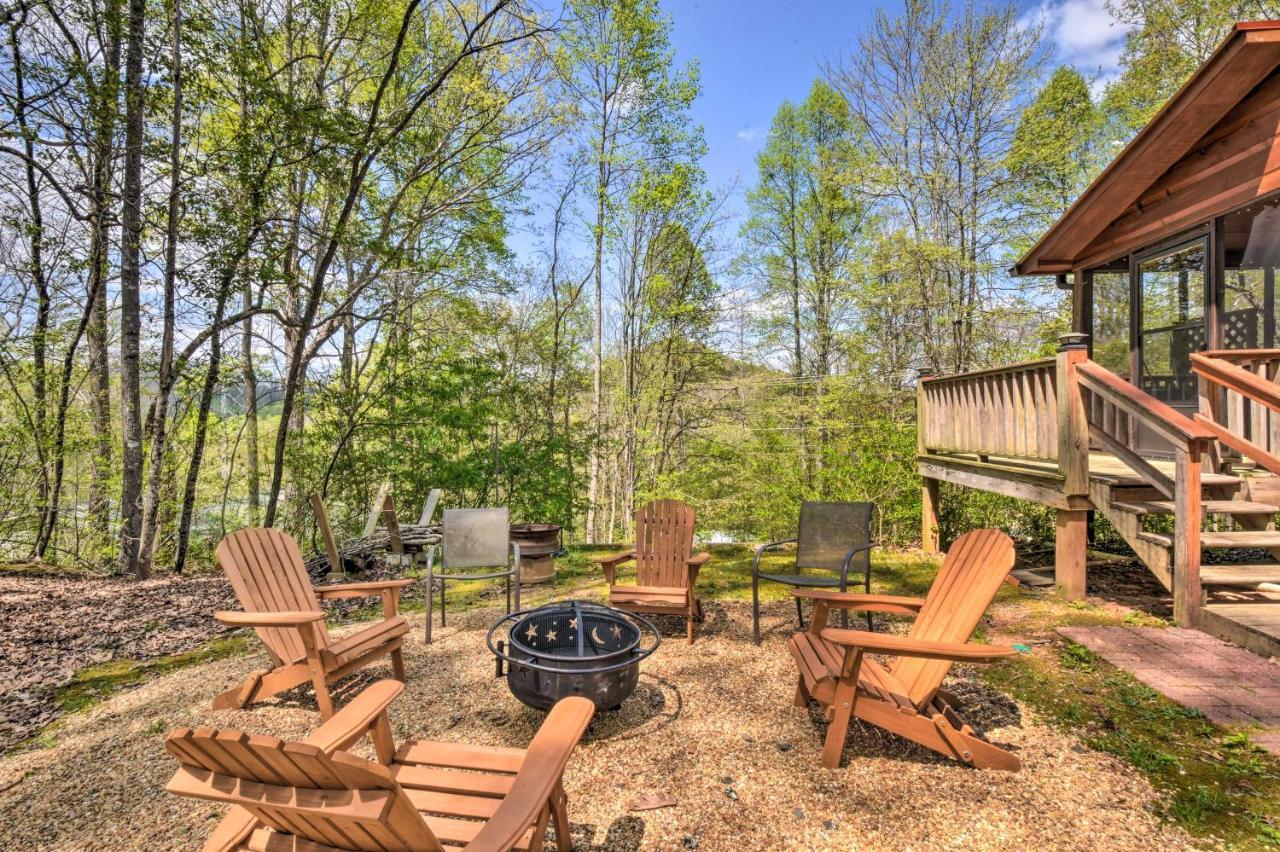 Cozy Hiawassee Cabin With Fire Pit And Mtn Views! Exterior foto